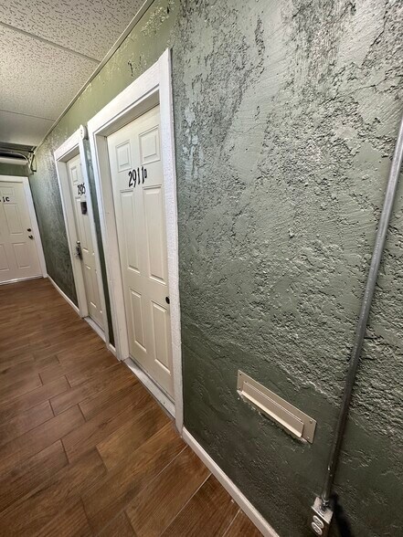 More Photos Of 2911-2943 Sammy Davis Jr Dr, Las Vegas General Retail For Lease
