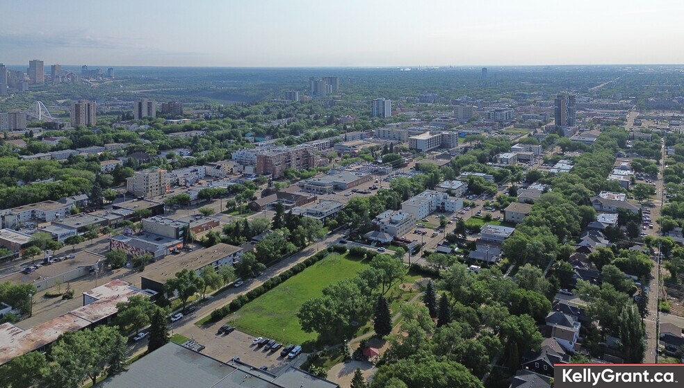 More Photos Of 7914-7916 110 St NW, Edmonton Apartments For Sale