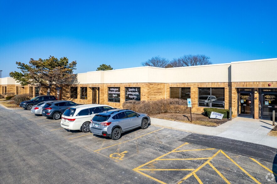 More Photos Of 3105 N Wilke Rd, Arlington Heights Medical For Lease