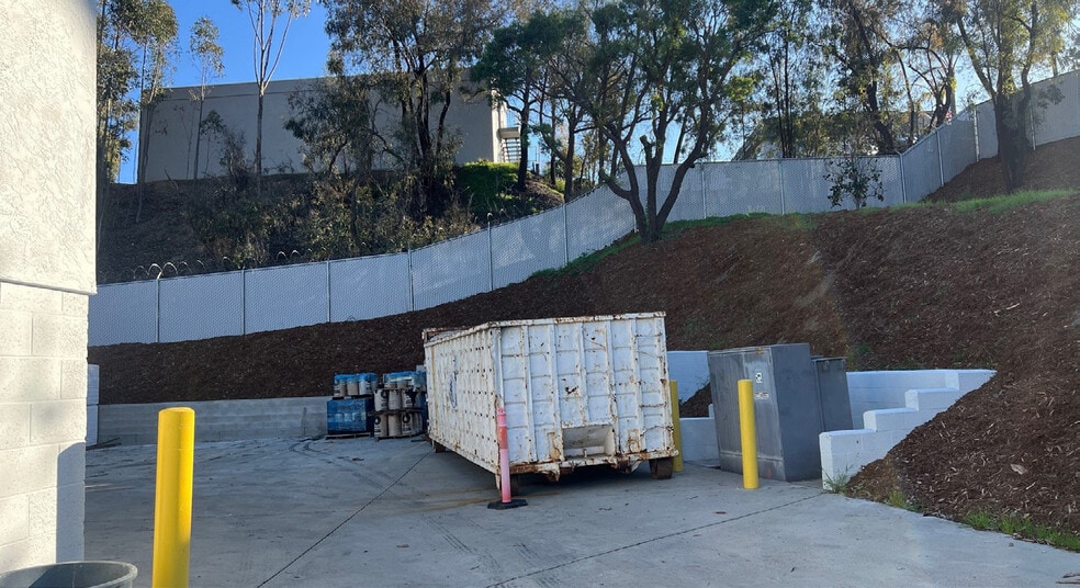 More Photos Of 9770 Candida St, San Diego Warehouse For Lease