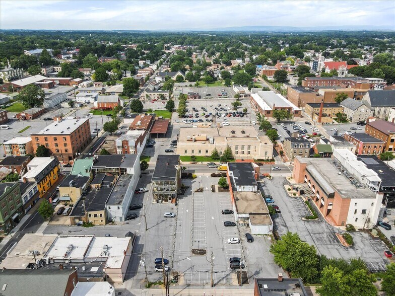More Photos Of 82 W Washington St, Hagerstown Office For Sale