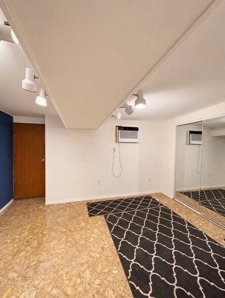 More Photos Of 7215 73rd St, Glendale Land For Sale