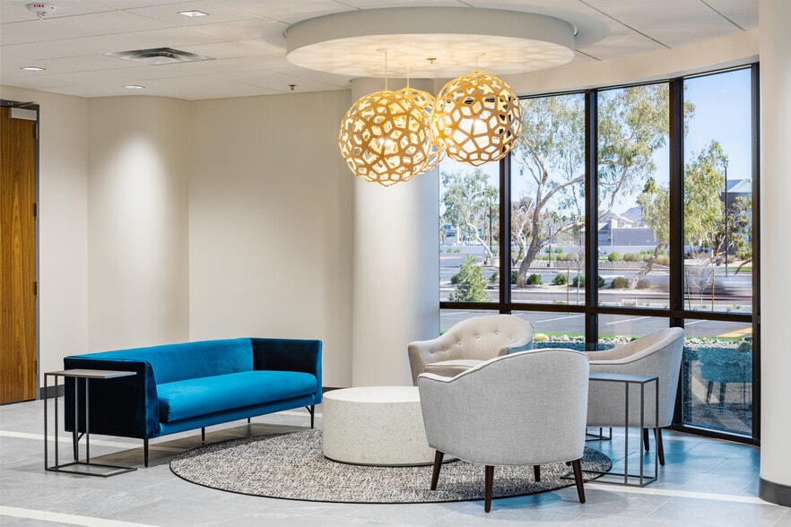 More Photos Of 8900 N 22nd Ave, Phoenix Office For Sale