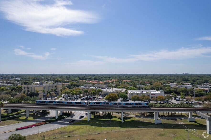 More Photos Of 8603 S Dixie Hwy, Miami Office For Lease