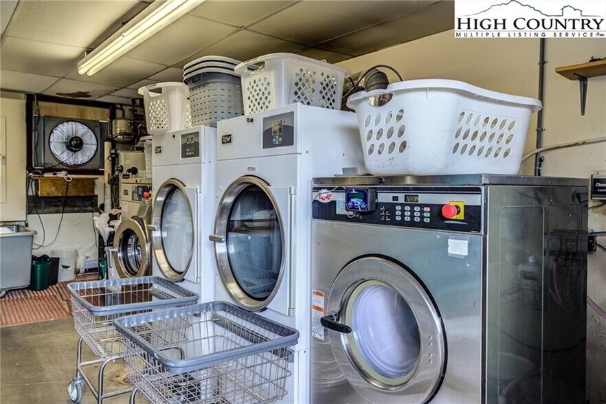 More Photos Of 341 N Main St, Sparta Hospitality For Sale