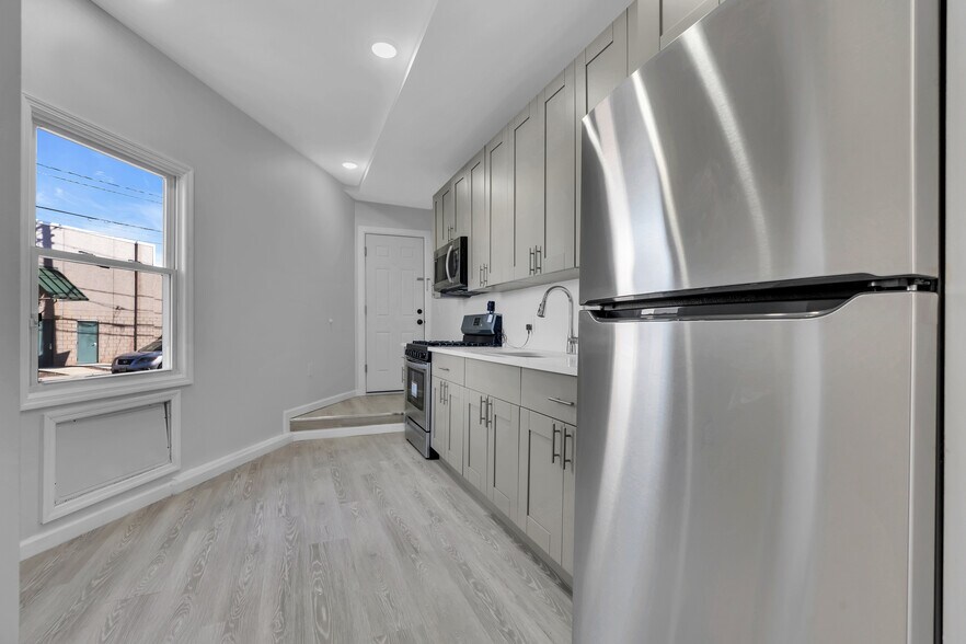 More Photos Of 167-169 Smith St, Elizabeth Apartments For Sale