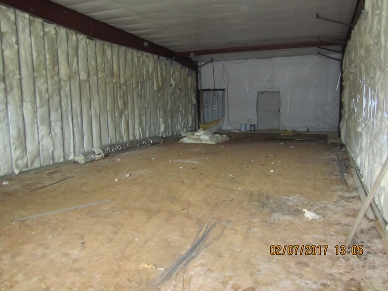 More Photos Of 3935-3943 Dunn Rd, Fayetteville Storefront Retail Office For Lease