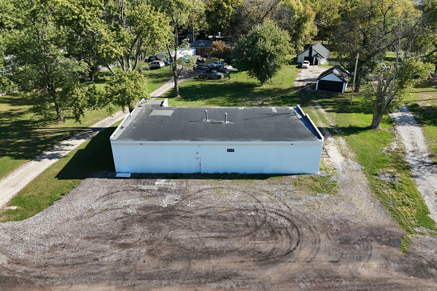 More Photos Of 10033 N Old State Road 67, Mooresville Flex For Sale