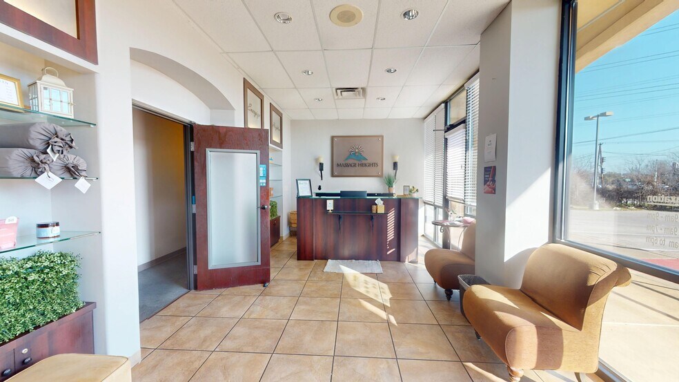 More Photos Of 9231 W Parmer Ln, Austin Storefront Retail Office For Lease