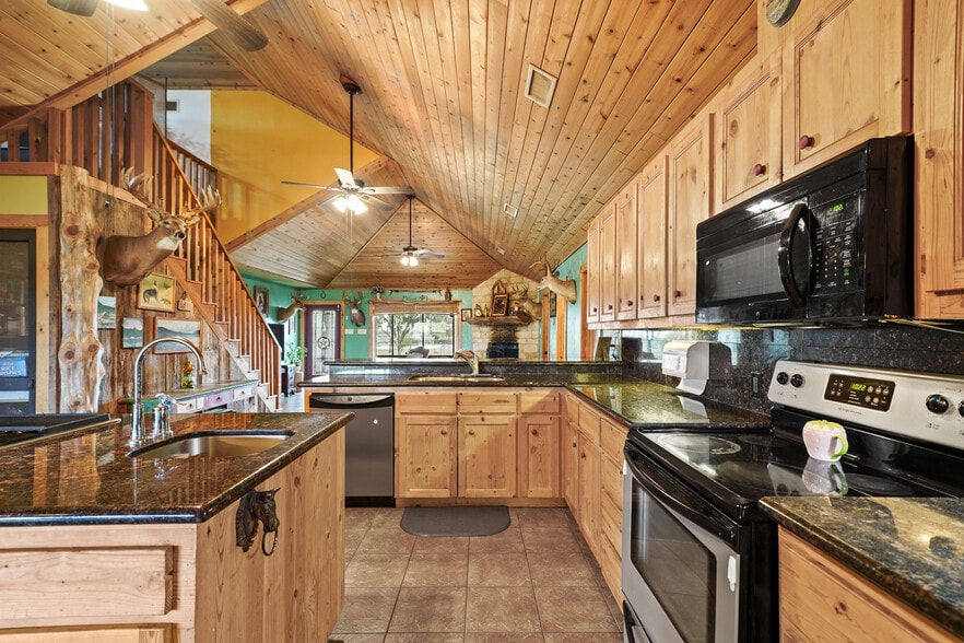 More Photos Of 6710 Boothline Rd, Richmond Land For Sale