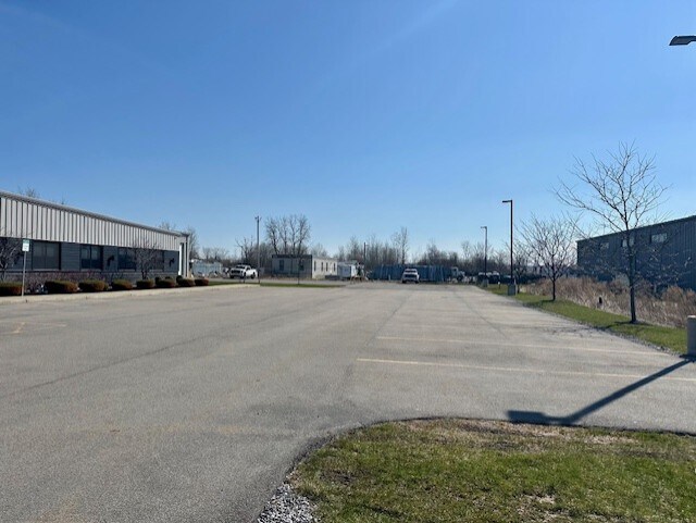 More Photos Of 18 Lancaster Pky, Lancaster Manufacturing For Sale