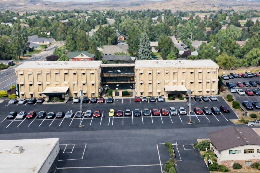More Photos Of 112 N University Rd, Spokane Office For Lease