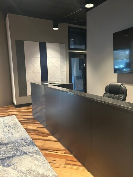 More Photos Of 100 S Eola Dr, Orlando Apartments For Lease