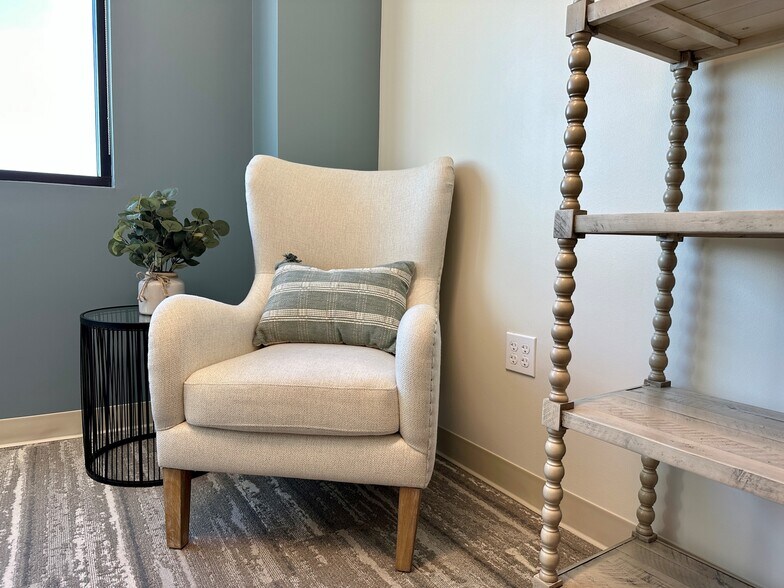 More Photos Of 4324 Mapleshade Ln, Plano Coworking Space