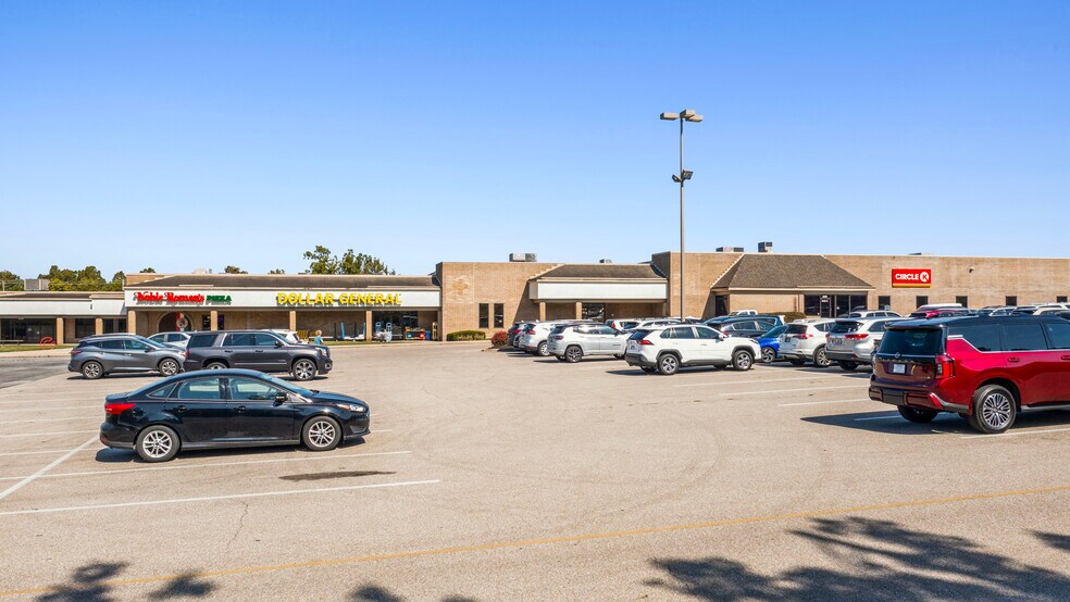 More Photos Of 4290 W Jonathan Moore Pike, Columbus Unknown For Lease