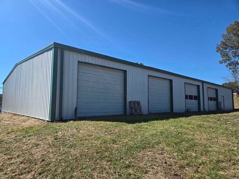 More Photos Of 225 Doc Norton Rd, Maryville Industrial For Sale