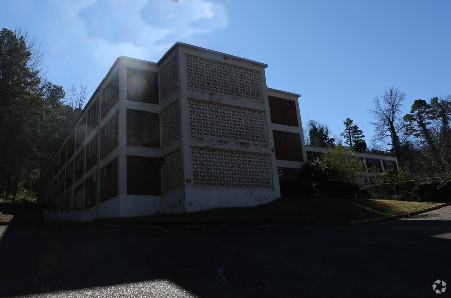 More Photos Of 1316 Park Ave, Hot Springs Congregate Senior Housing For Lease