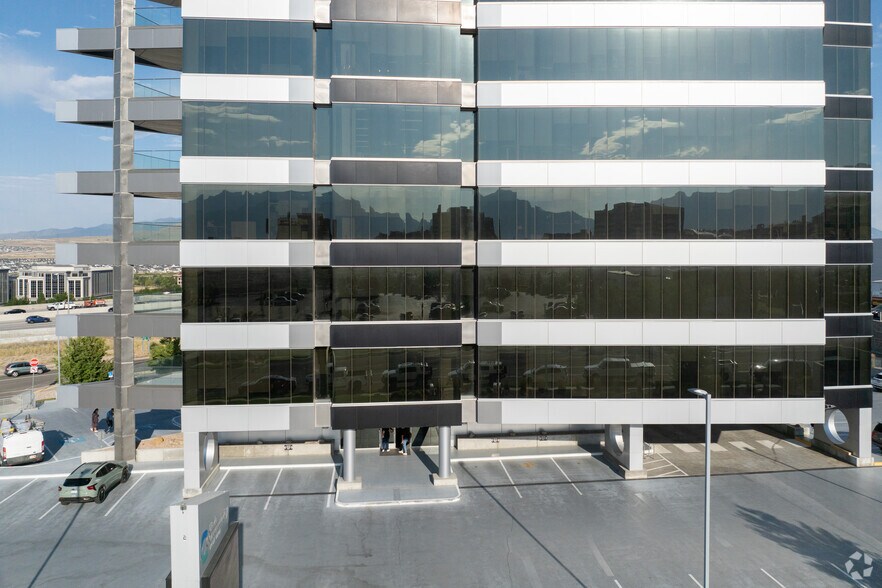 More Photos Of 3333 N Digital Dr, Lehi Office For Sale