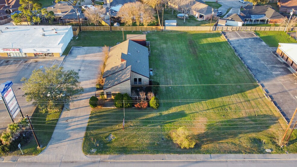 More Photos Of 1810 25th Ave N, Texas City Medical For Sale