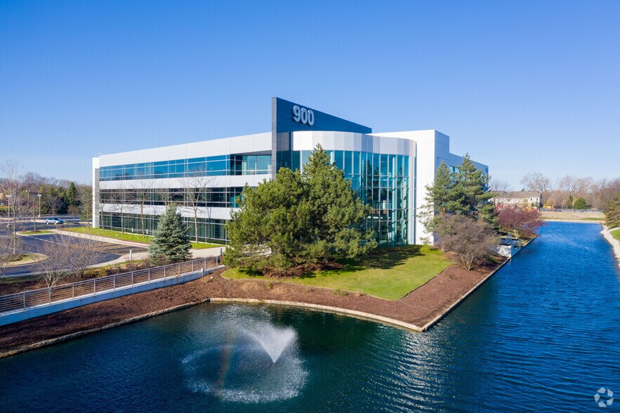 More Photos Of 900 N Arlington Heights Rd, Itasca Office For Lease