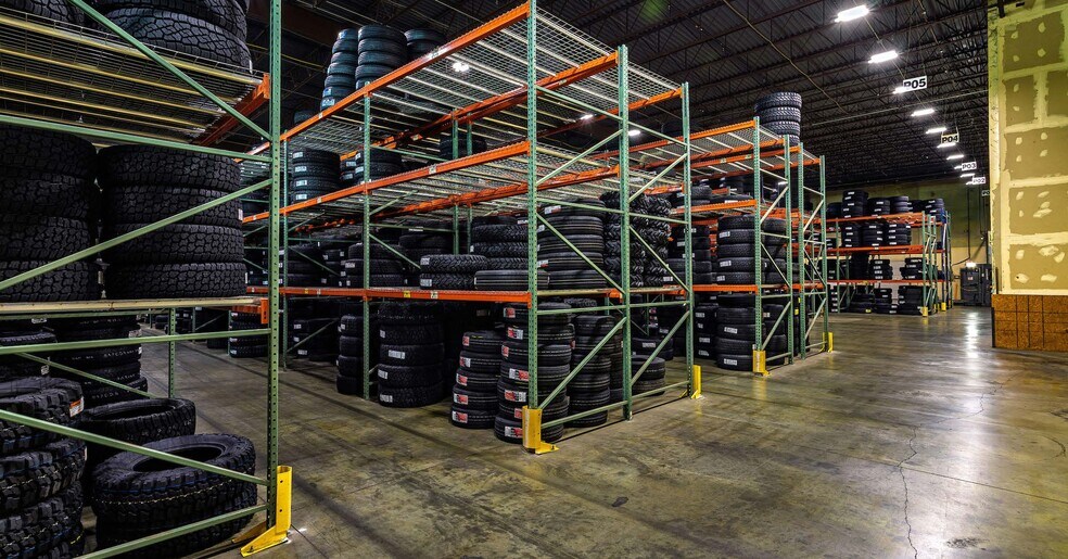 More Photos Of 900 Avenue H, Carter Lake Warehouse For Sale