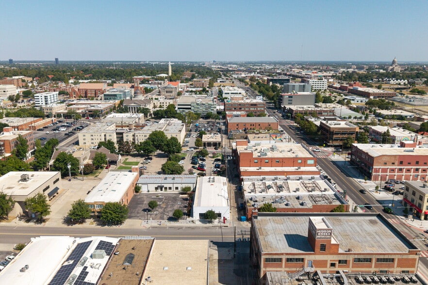 More Photos Of 111 NW 8th St, Oklahoma City Office For Sale
