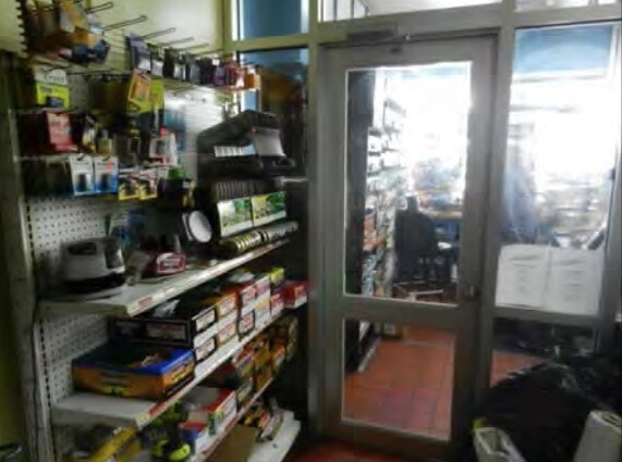 More Photos Of 1290 Gray Hwy, Macon-Bibb Service Station For Sale