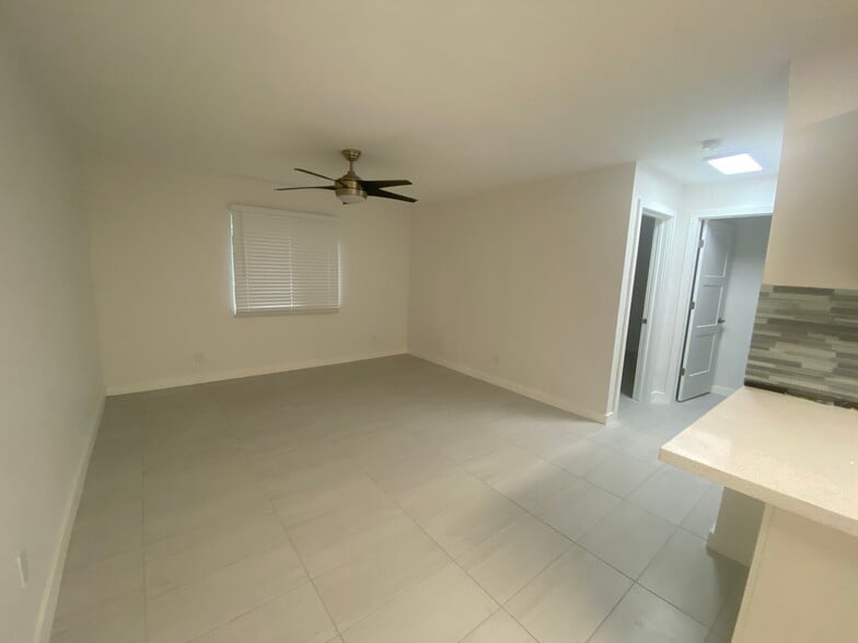 More Photos Of 401 SW 7th Ave, Fort Lauderdale Apartments For Sale