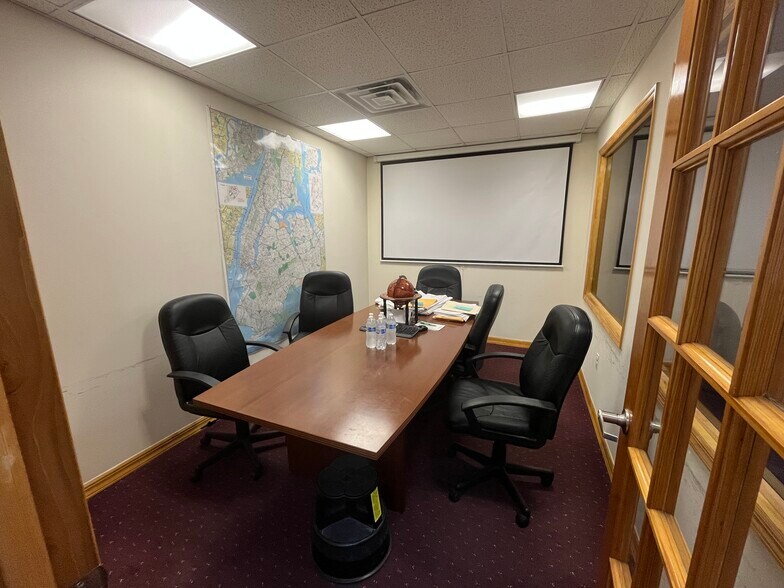 More Photos Of 260 51st St, Brooklyn Flex For Lease