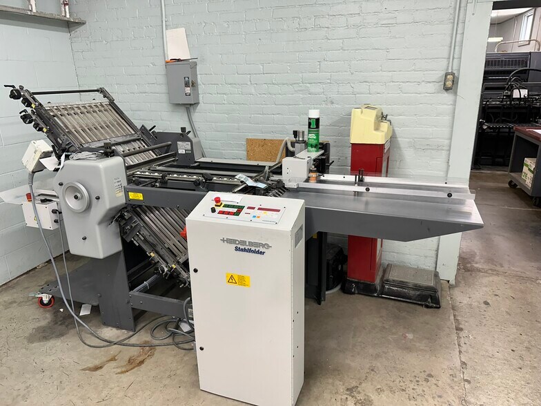 More Photos Of 23525 Eden St, Plaquemine General Retail For Sale