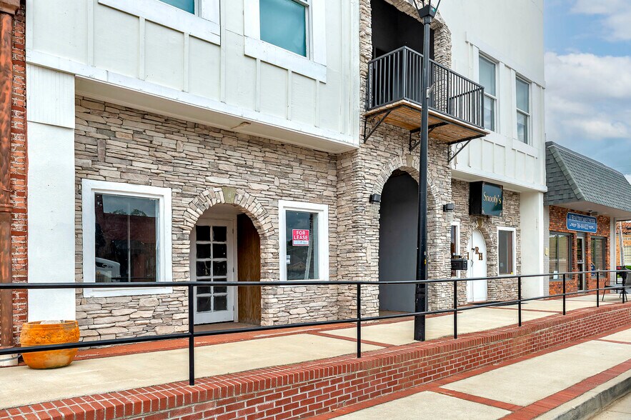 More Photos Of 117 N Jefferson Ave, Eatonton Storefront For Sale