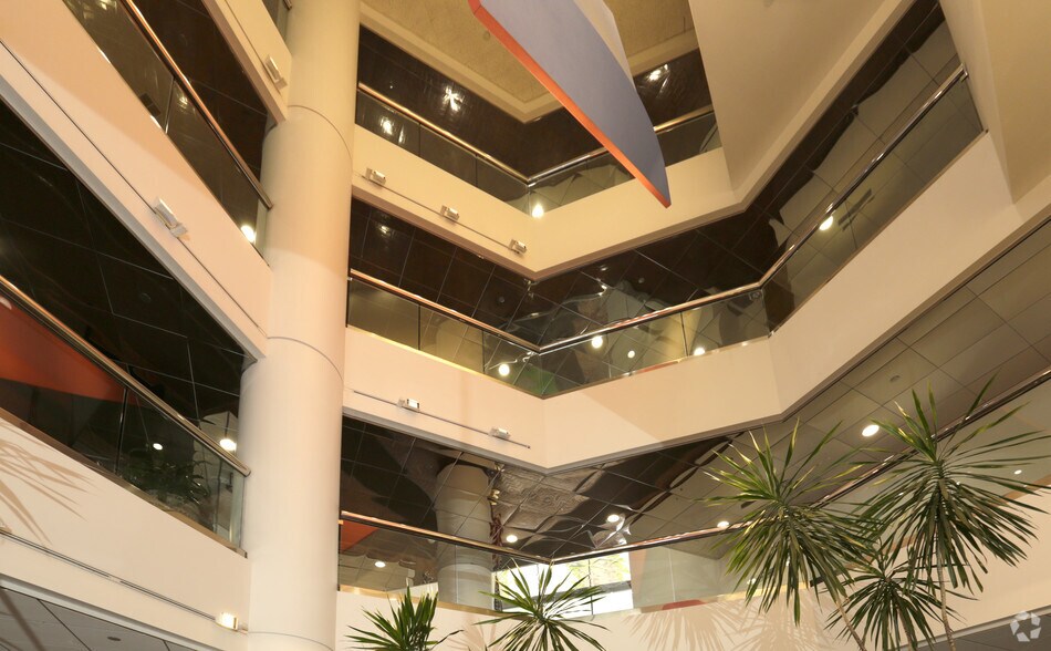 More Photos Of 135 Pinelawn Rd, Melville Office For Lease