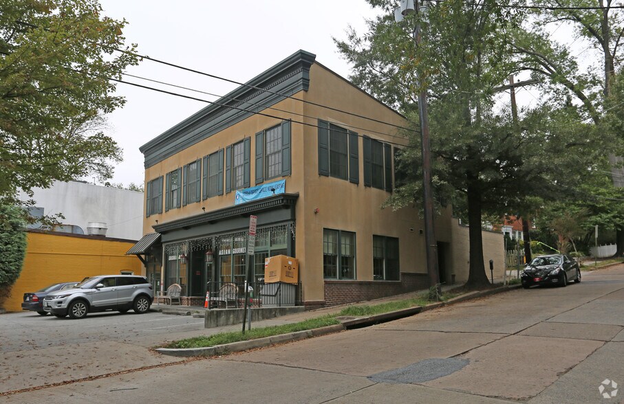 More Photos Of 5101 MacArthur Blvd NW, Washington Freestanding For Sale