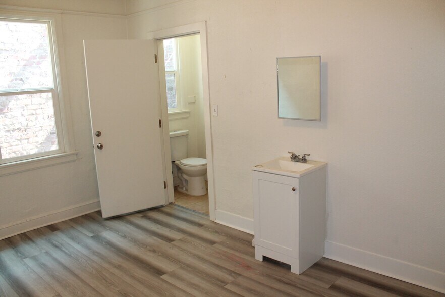 More Photos Of 28 S American St, Stockton Apartments For Sale