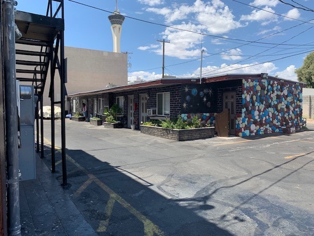More Photos Of 1506 Las Vegas Blvd S, Las Vegas Hotel For Sale