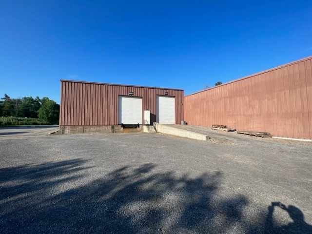 More Photos Of 7424 Victor Mendon Rd, Victor Flex For Lease