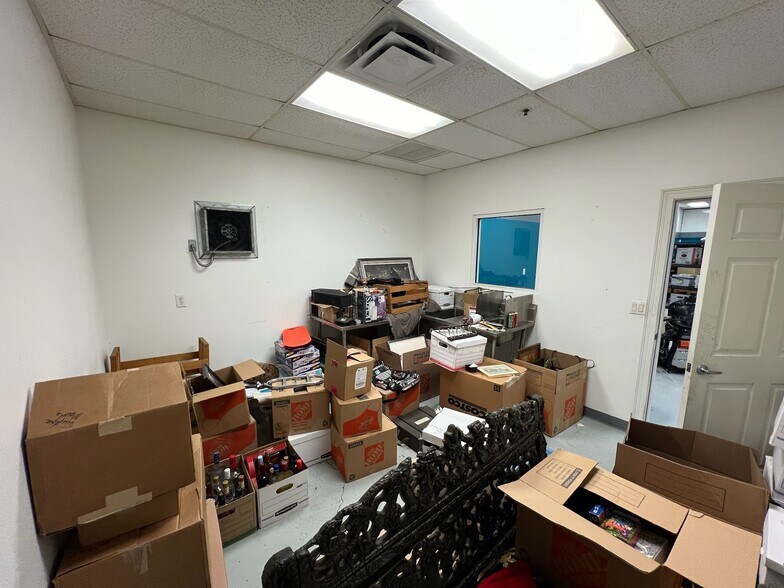 More Photos Of 947 Beville Rd, South Daytona Warehouse For Sale