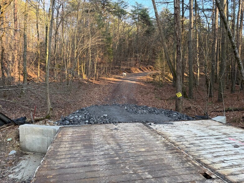 More Photos Of 260 Arnold Rd NE, Fairmount Land For Sale