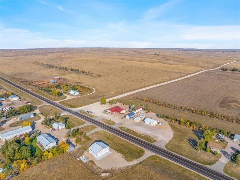 More Photos Of 17500 Hwy 34, Enning Storefront For Sale