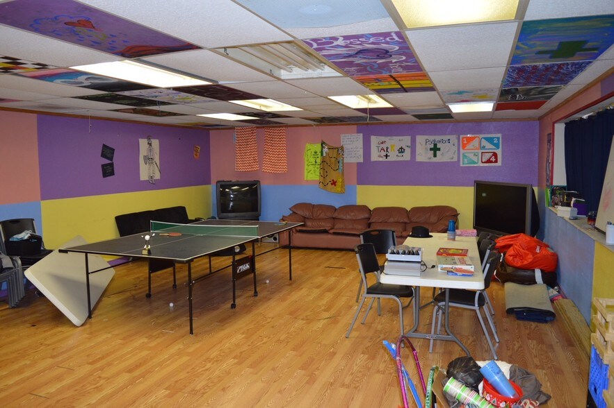 More Photos Of 31647 Highway 377, Whitesboro Light Manufacturing For Lease
