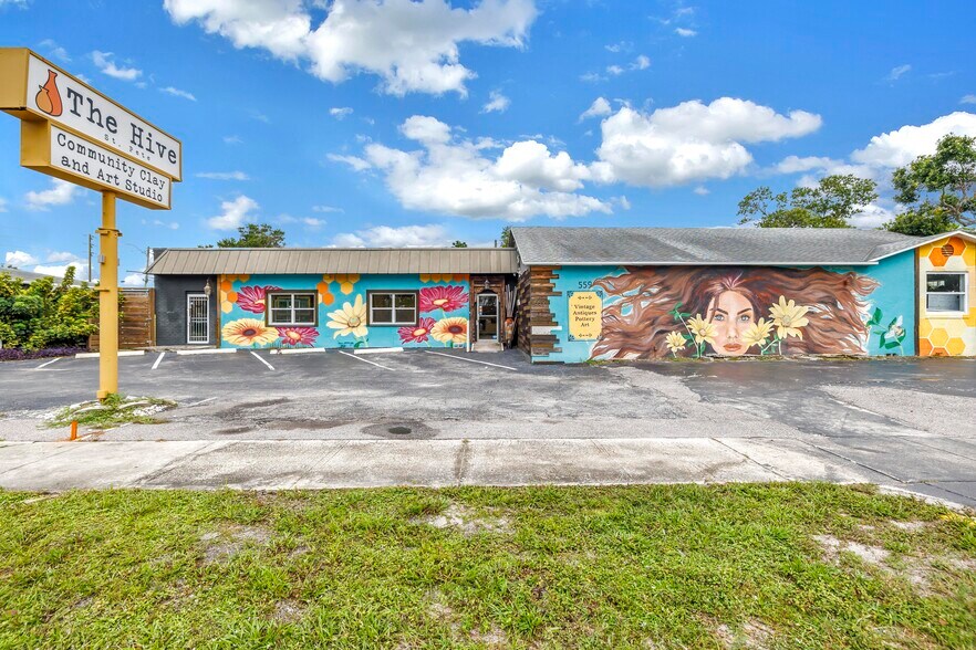 More Photos Of 563 49th St S, Saint Petersburg Storefront Retail Office For Lease