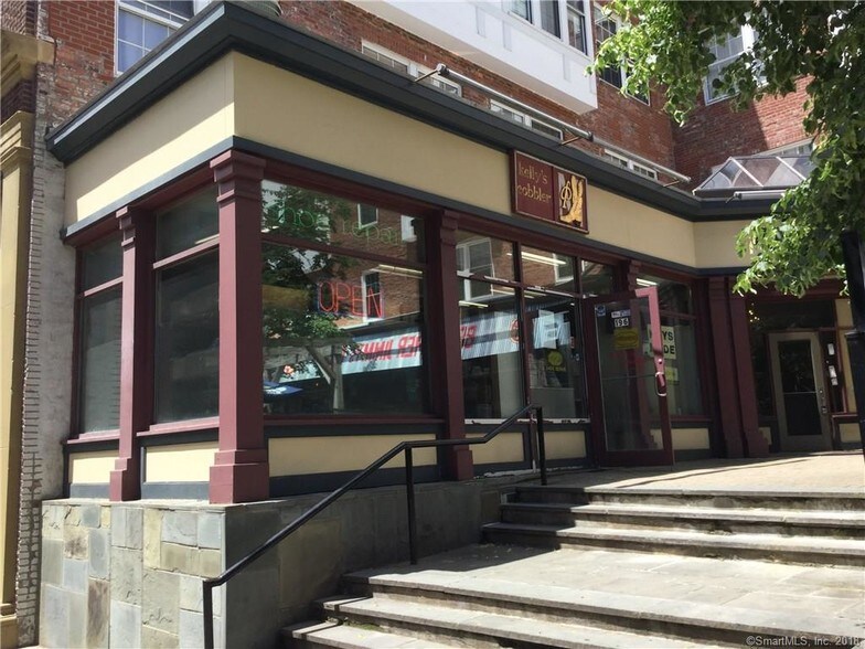 Primary Photo Of 196 Crown St, New Haven Apartments For Lease