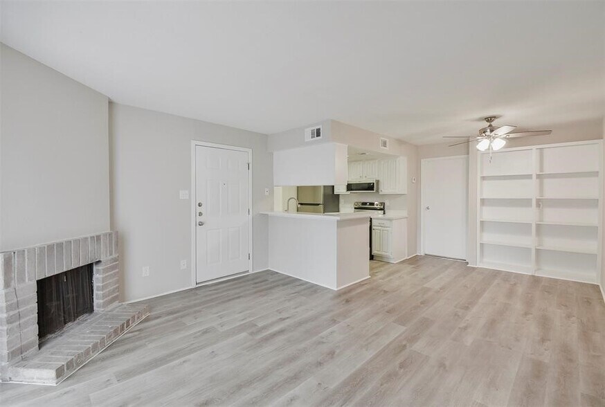 More Photos Of , Houston Multifamily For Sale