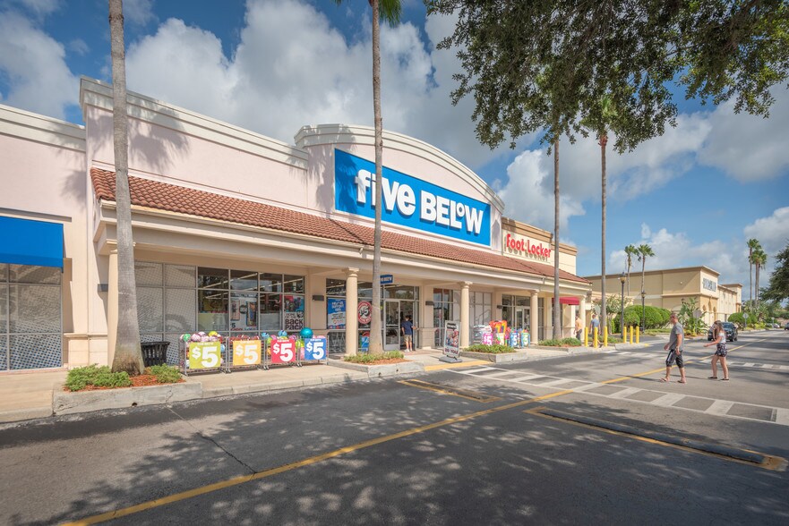 More Photos Of 2410-2606 E Colonial Dr, Orlando Unknown For Lease