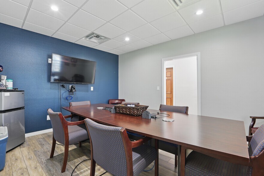 More Photos Of 5639 Hansel Ave, Orlando Medical For Sale