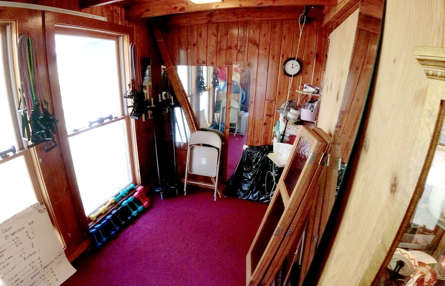 More Photos Of 377 Parkway, Gatlinburg Freestanding For Sale