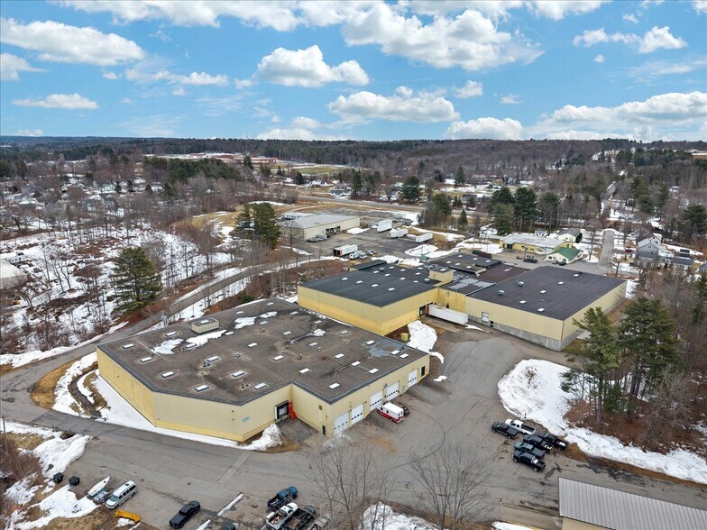 More Photos Of 15 E Elm St, Broadalbin Warehouse For Lease