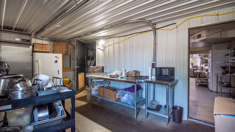 More Photos Of 2862 Route 38, Emlenton Bar For Sale