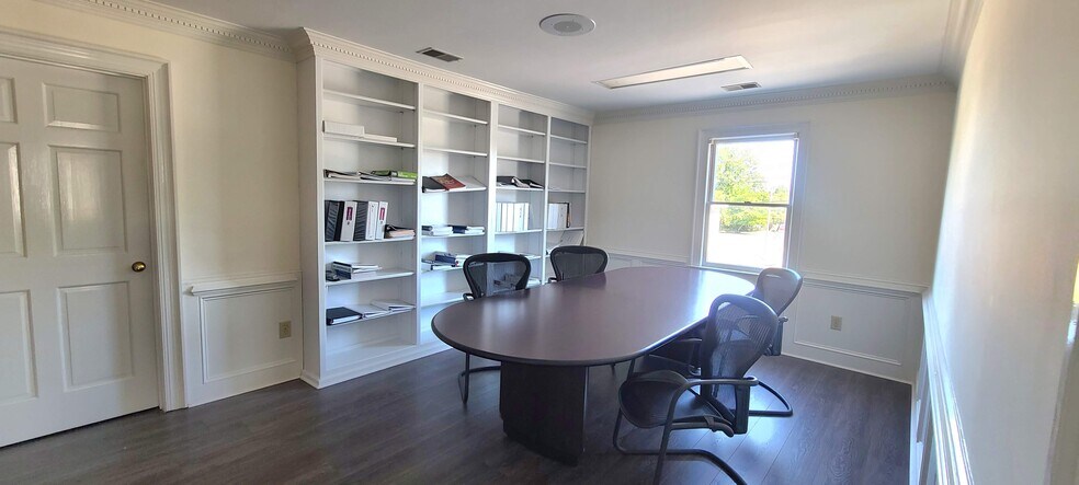 More Photos Of 1903 Wrightsboro Rd, Augusta Medical For Lease