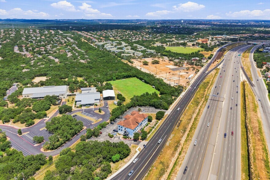 More Photos Of 2511 N Loop 1604, San Antonio Office Residential For Lease